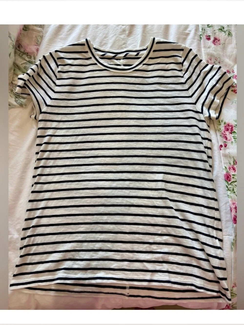J.Crew Sz L Cotton Girlfriend Tee White & Black Stripes Classic French Chic EUC